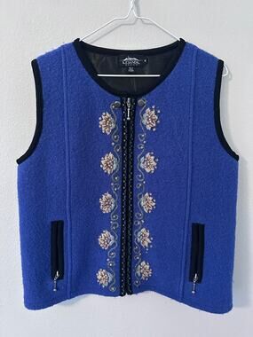 Vintage Icelandic Design Embroidered Blue 100% Wool Vest with Floral Trim pocket